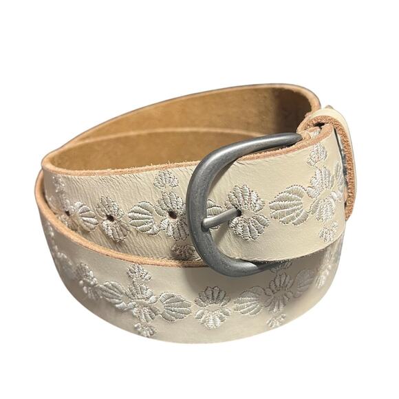 Lucky Brand Womens Leather Belt Beige Floral Stitch Design Boho Size Medium - Picture 1 of 8